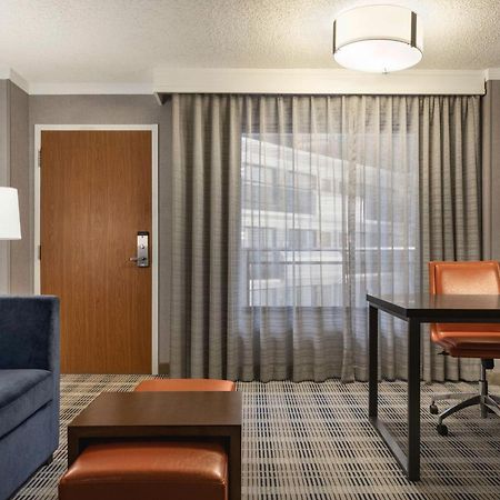 Embassy Suites By Hilton Kansas City Overland Park Extérieur photo