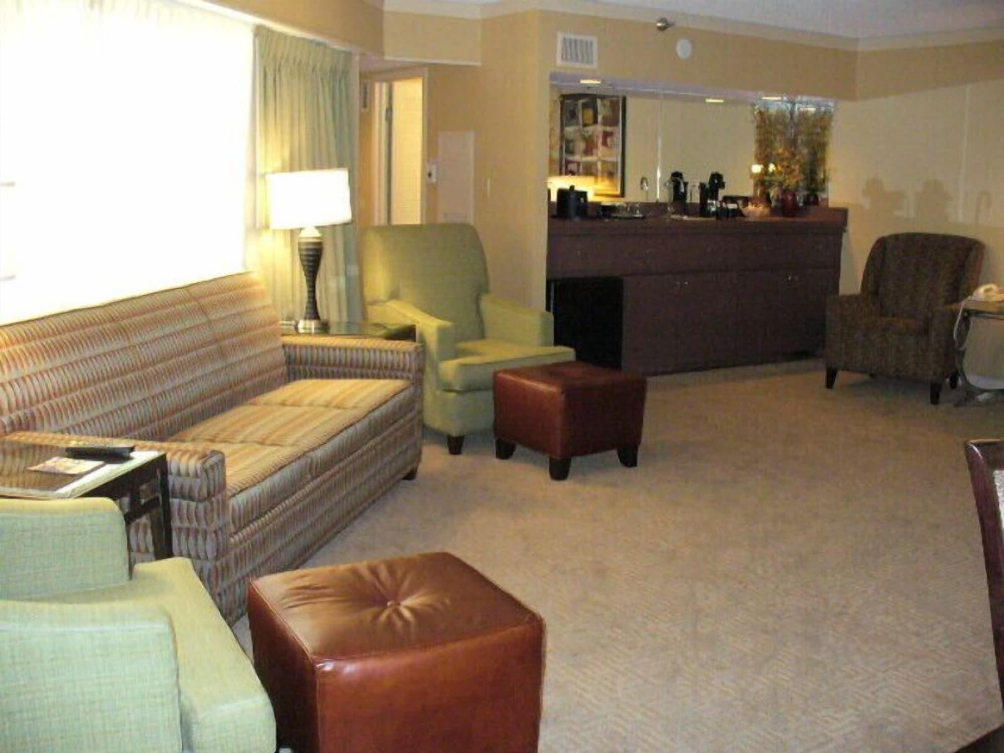 Embassy Suites By Hilton Kansas City Overland Park Extérieur photo