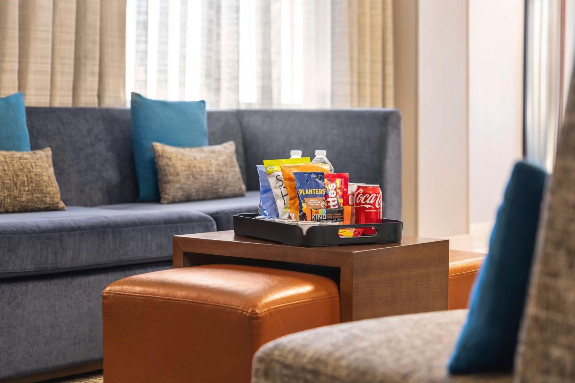 Embassy Suites By Hilton Kansas City Overland Park Extérieur photo