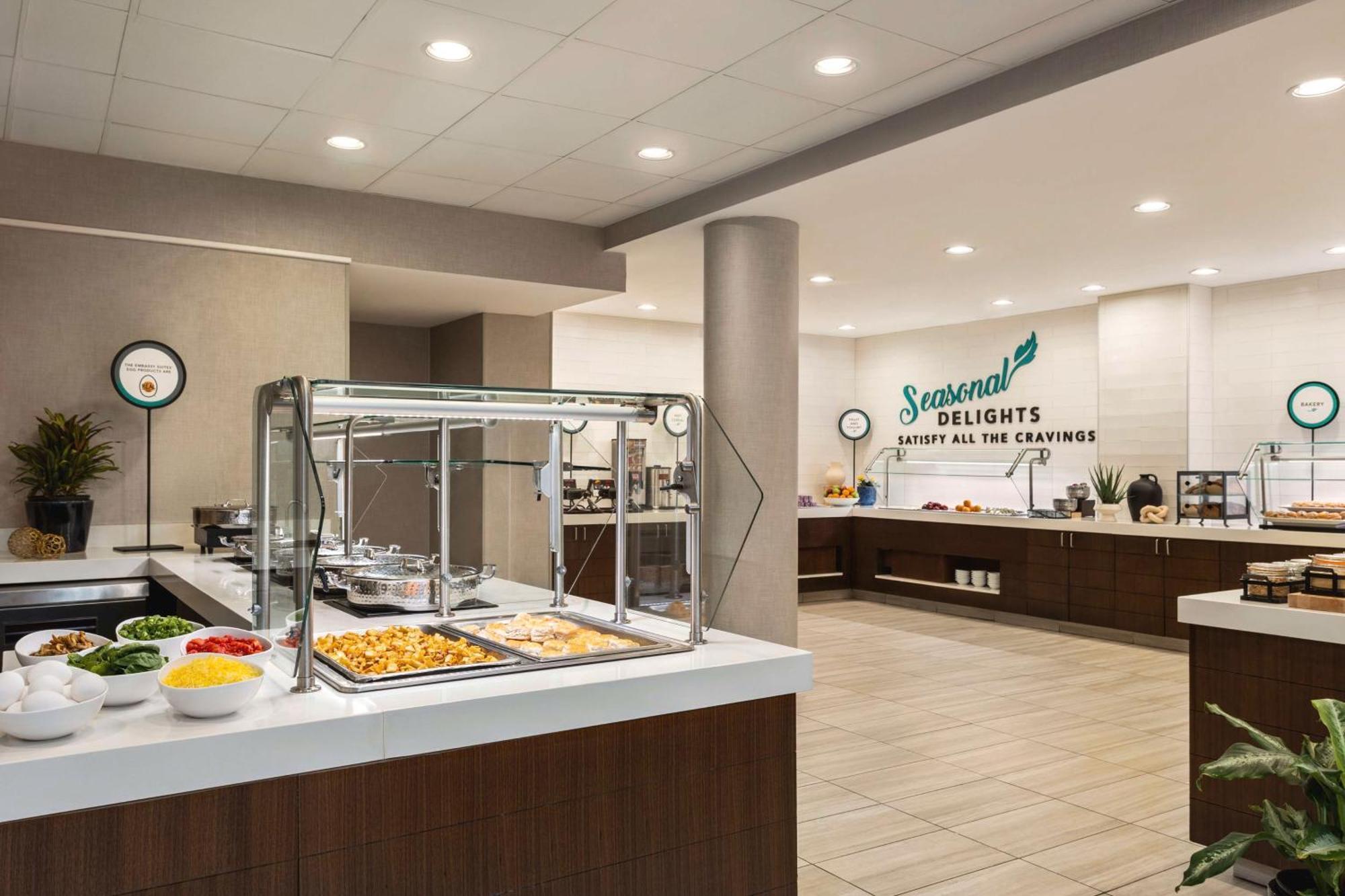 Embassy Suites By Hilton Kansas City Overland Park Extérieur photo