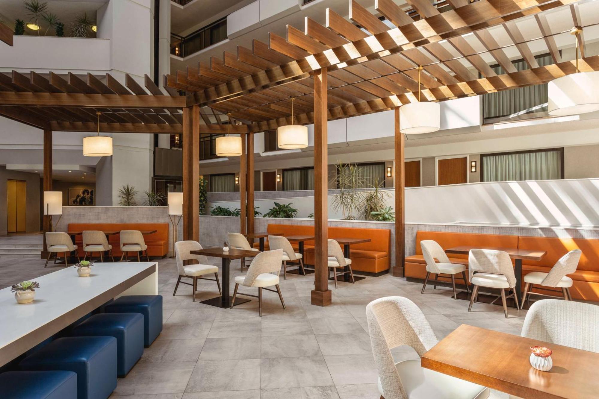 Embassy Suites By Hilton Kansas City Overland Park Extérieur photo